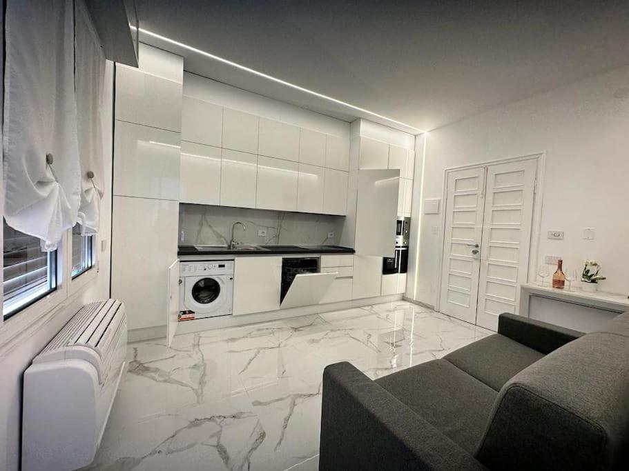 Suite Aurora Luxury In The Center Of سانريمو المظهر الخارجي الصورة
